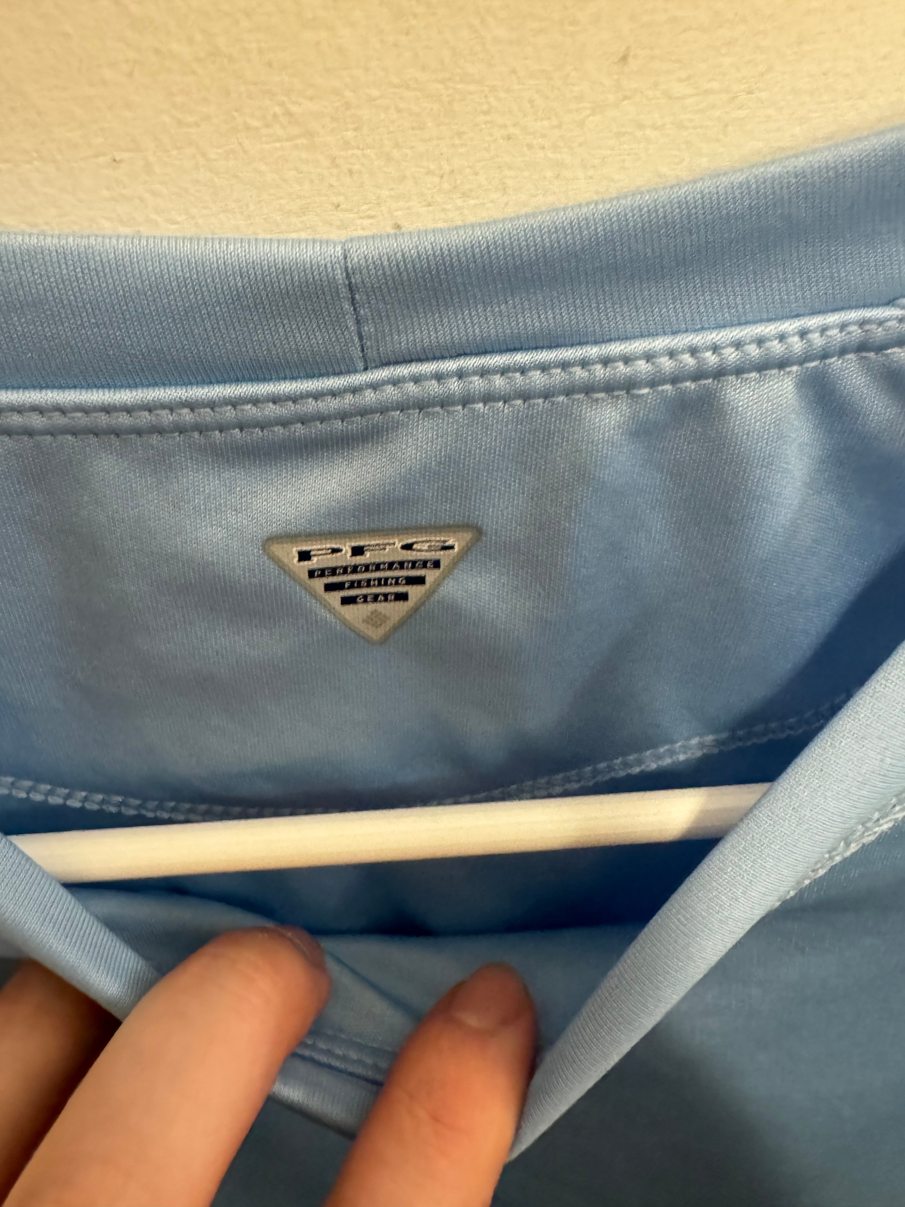 Men’s S Columbia Shirt