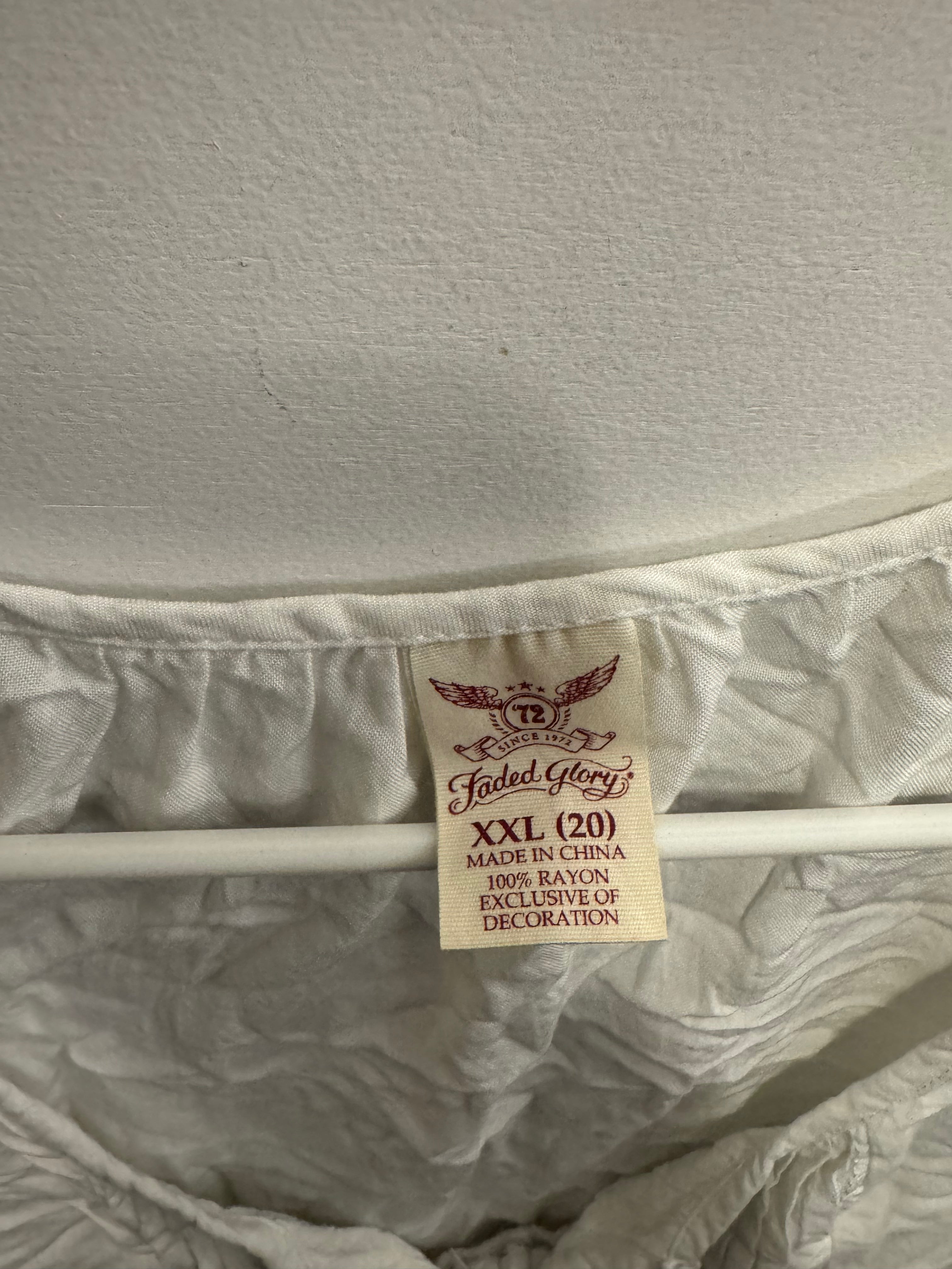 Women’s XXL Faded Glory Shirt
