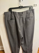 Load image into Gallery viewer, Men’s NS Slates Pants
