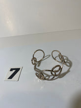 Load image into Gallery viewer, Silver Tone Bracelet
