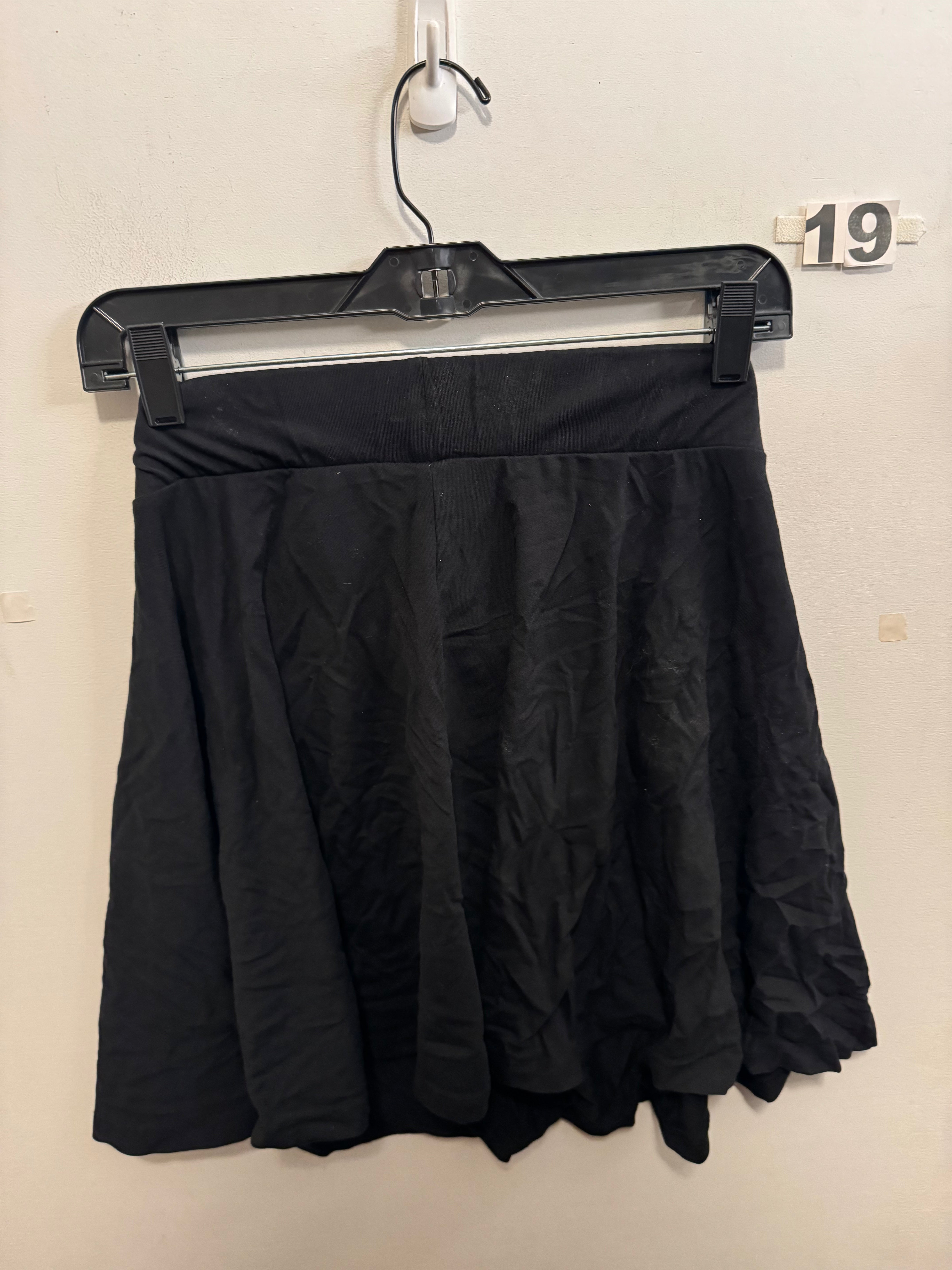 Men’s M Divided Shorts
