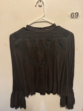 Load image into Gallery viewer, Women’s S Free People Shirt
