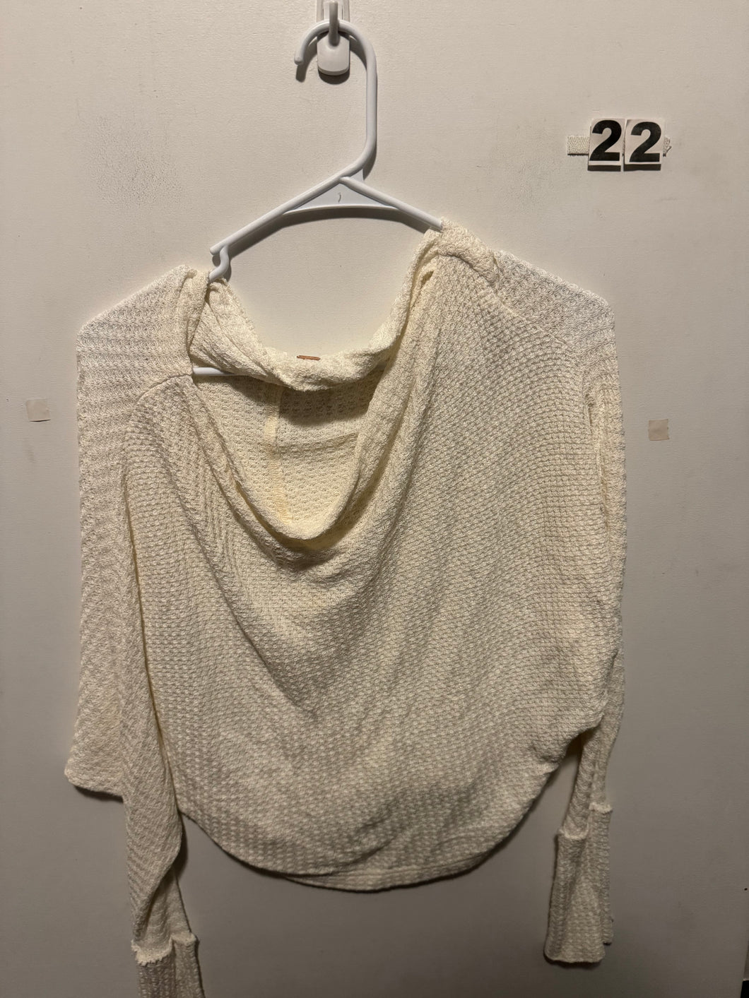 Women’s M Free People Sweater