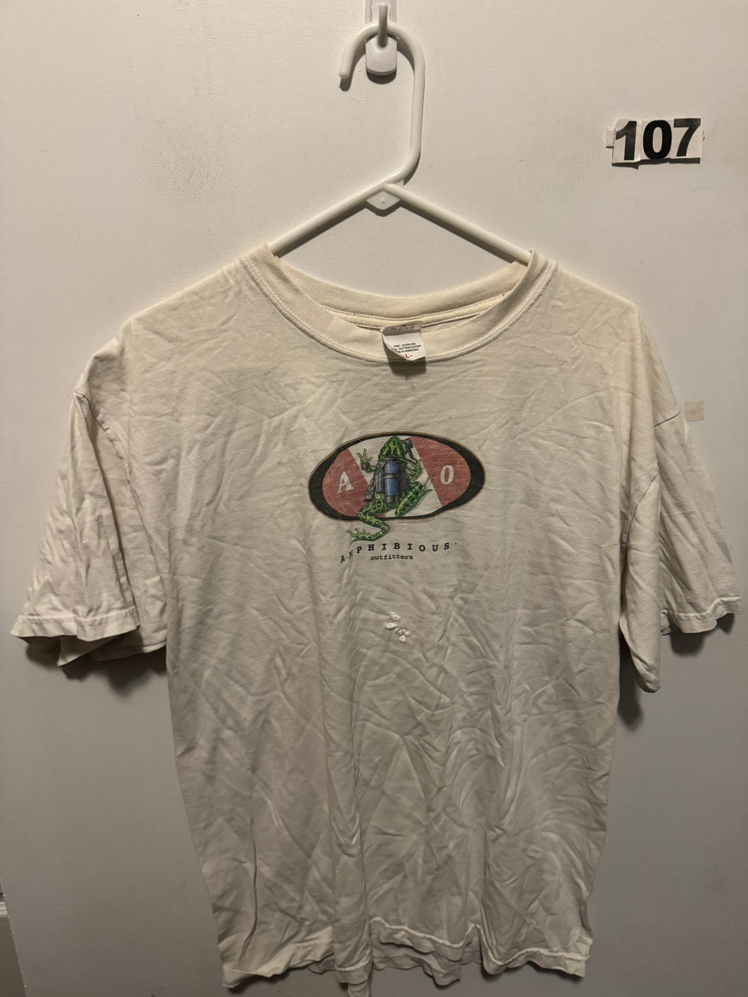 Men’s L Anvil Shirt