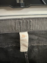 Load image into Gallery viewer, Women’s 20 Justice Pants
