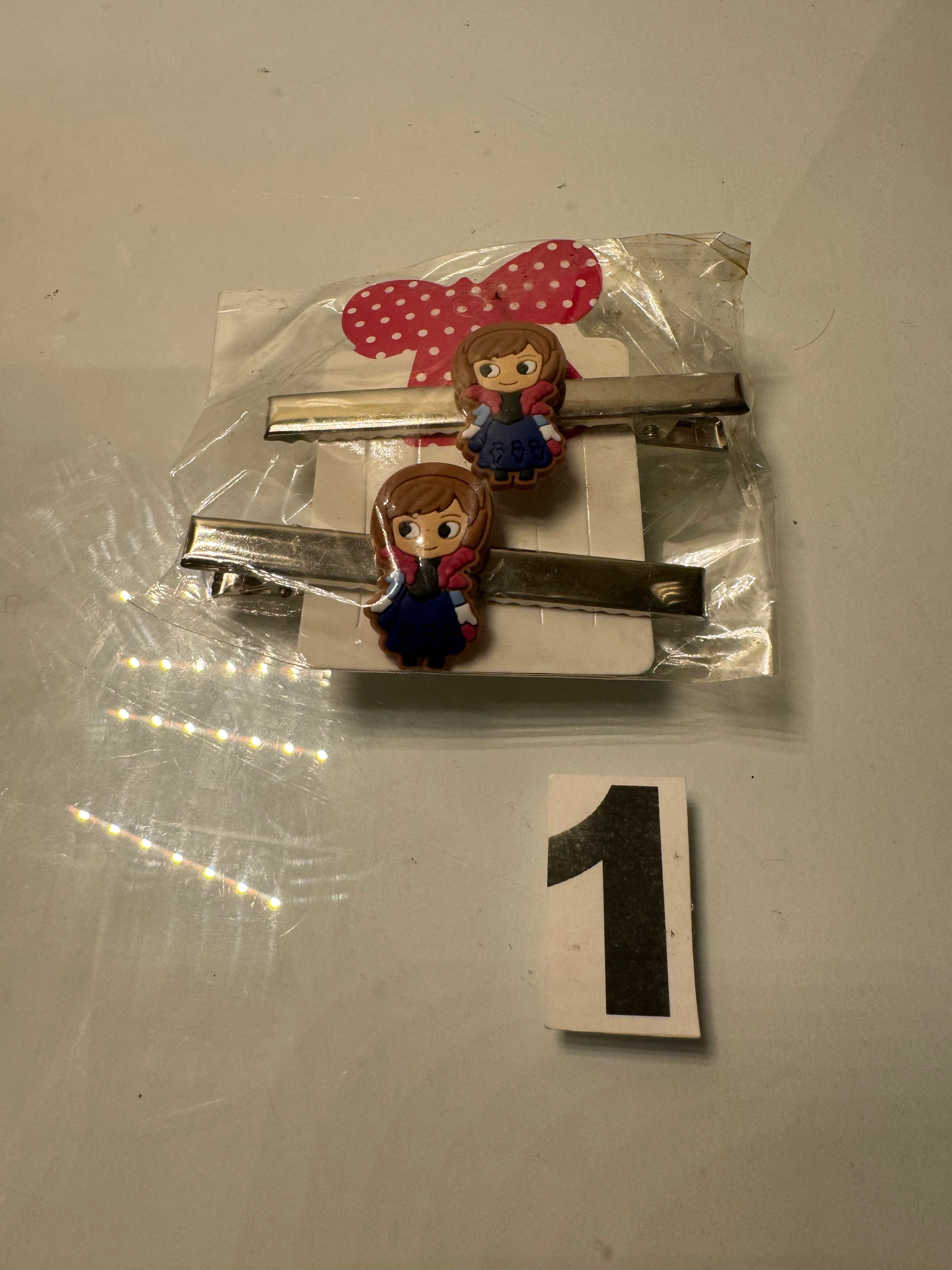 Girl Clips