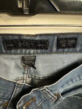 Load image into Gallery viewer, Men’s As Is 32/30 PdC Jeans
