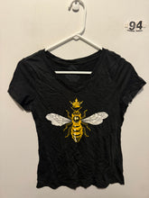 Load image into Gallery viewer, Women’s S Ann Arbor Shirt
