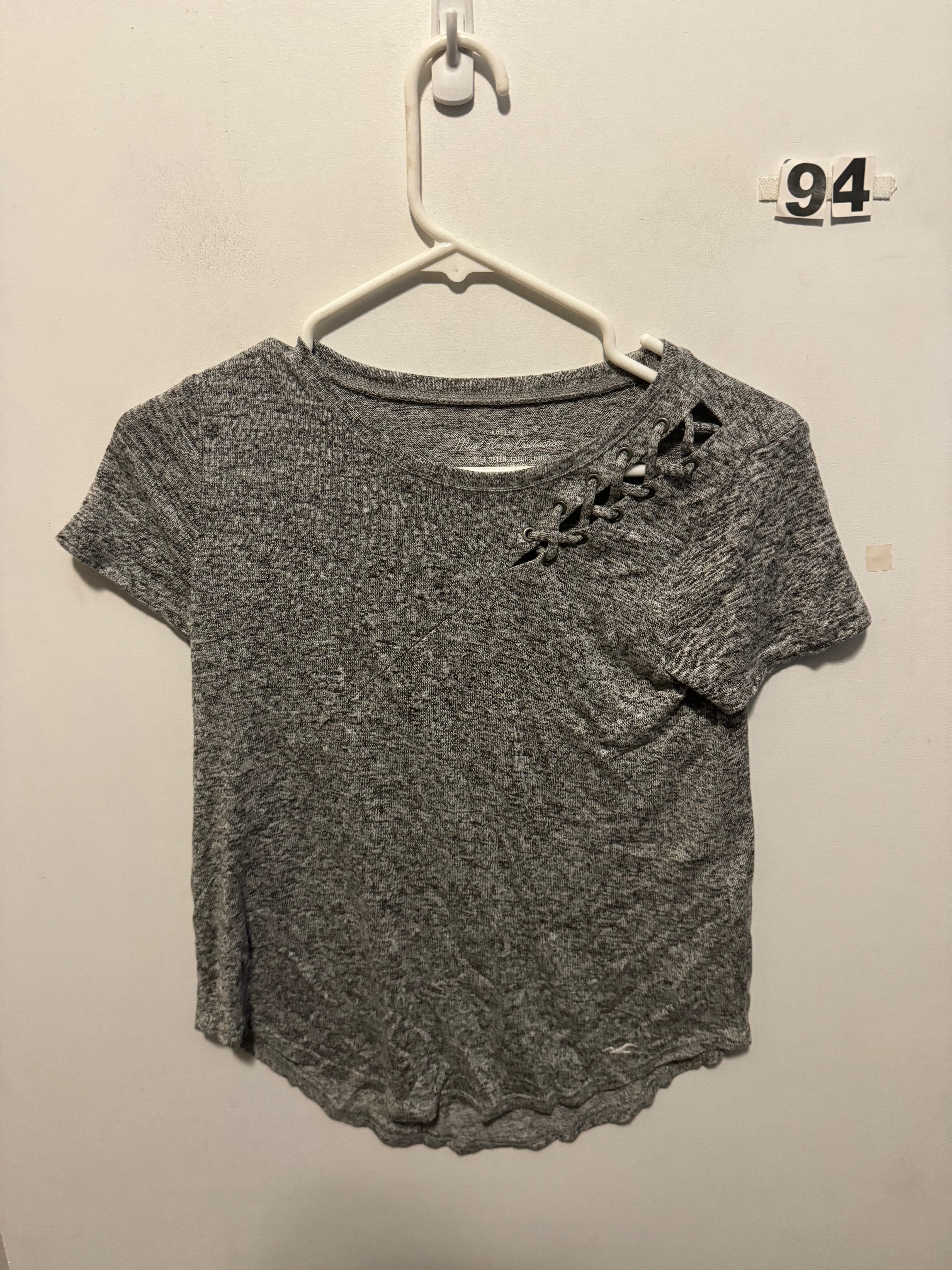 Women’s XS Hollister Shirt