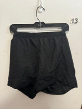Load image into Gallery viewer, Women’s L Merona Shorts
