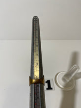 Load image into Gallery viewer, Gold Tone Ring
