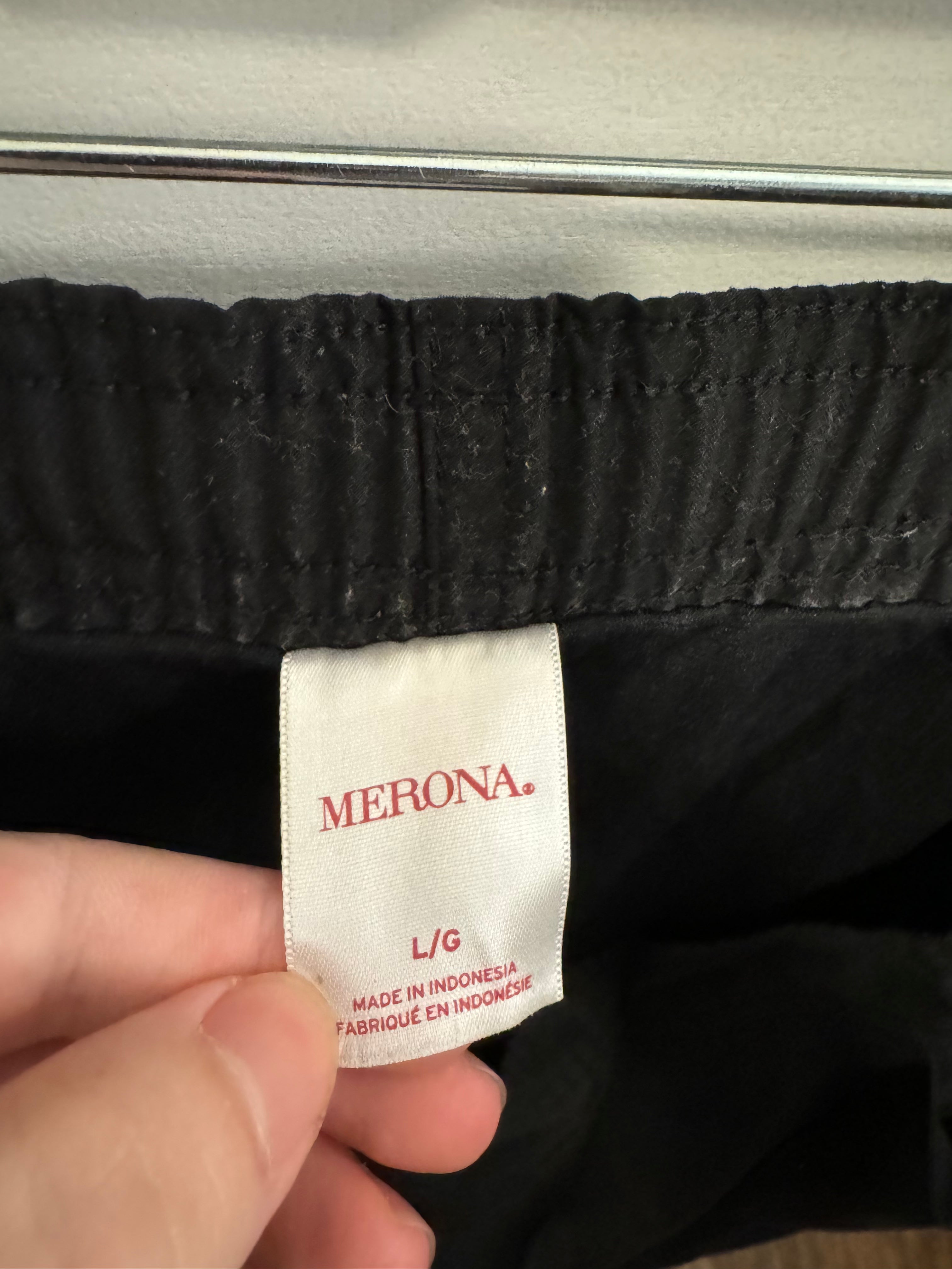 Women’s L Merona Shorts