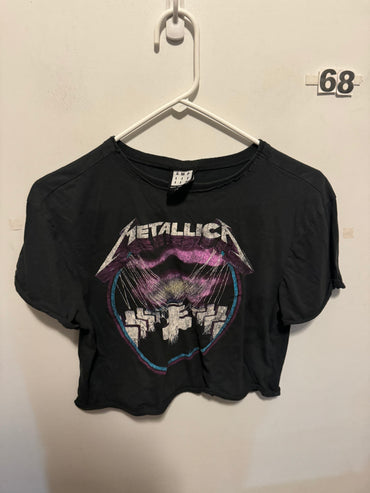 Women’s M Amplified Shirt