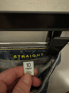 Women’s 10 Straight Jeans