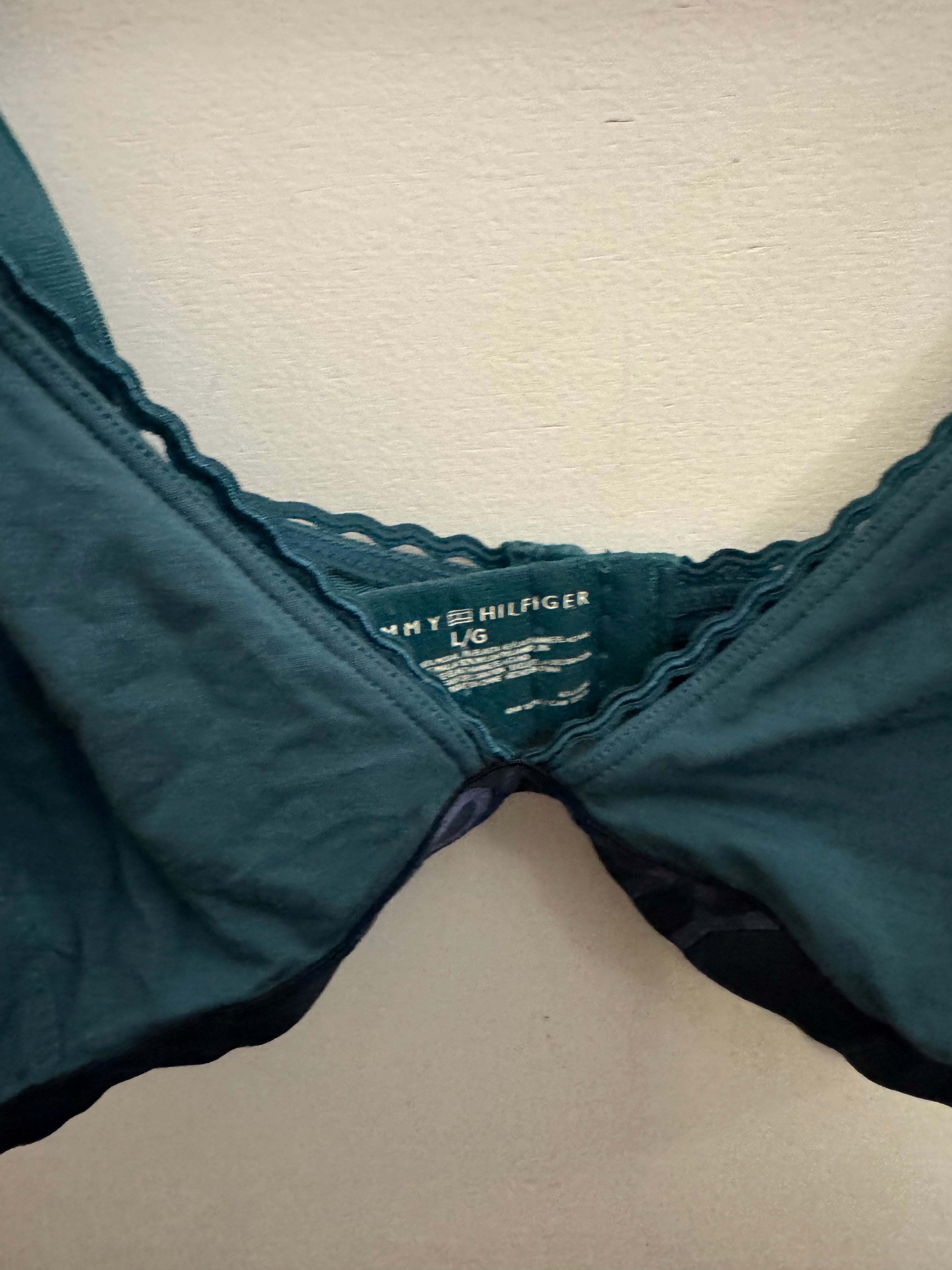 Women’s L Tommy Hilfiger Bra