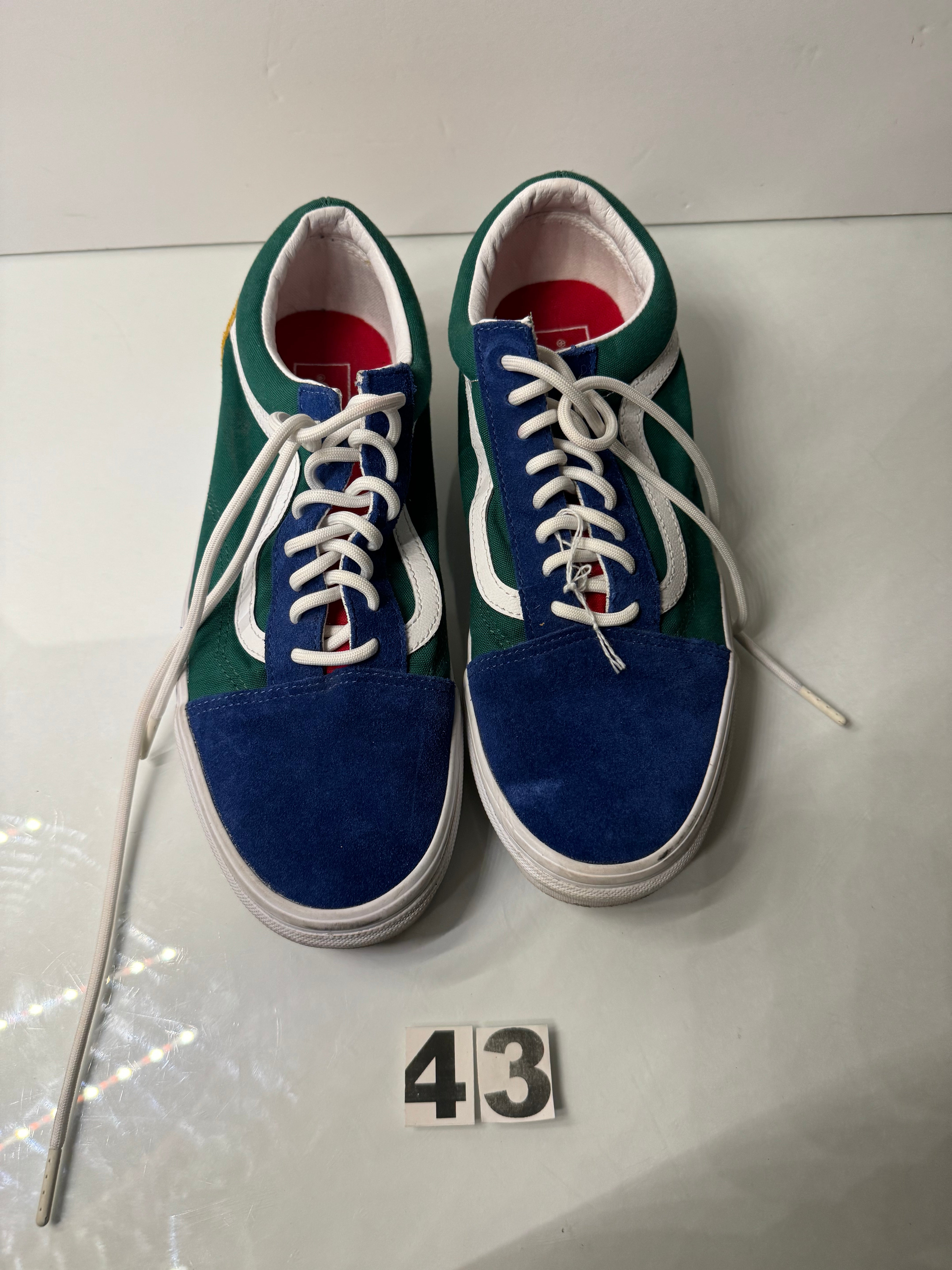 Mens high quality 9.5 VANS