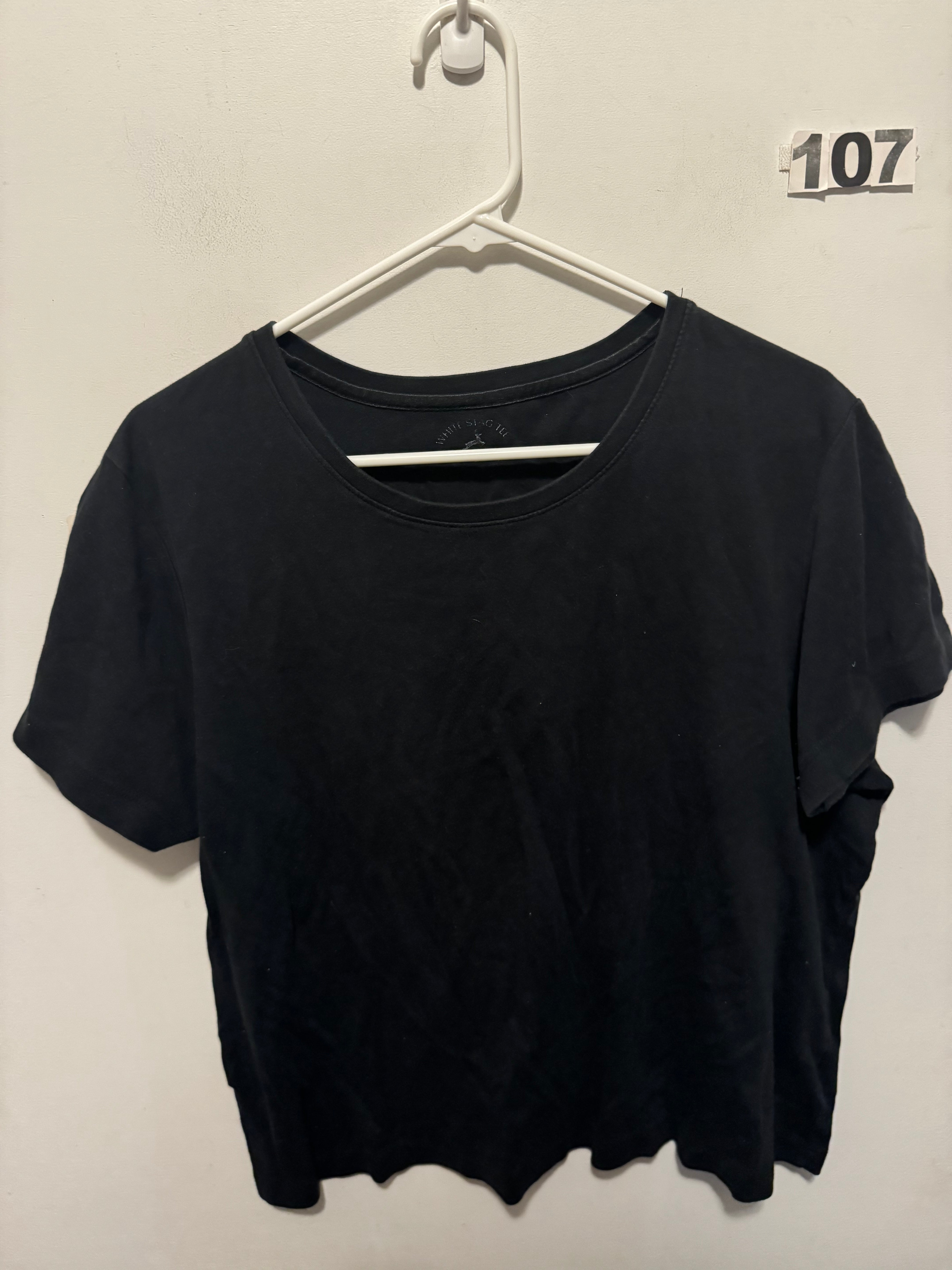 Woman’s XL White Stag Shirt