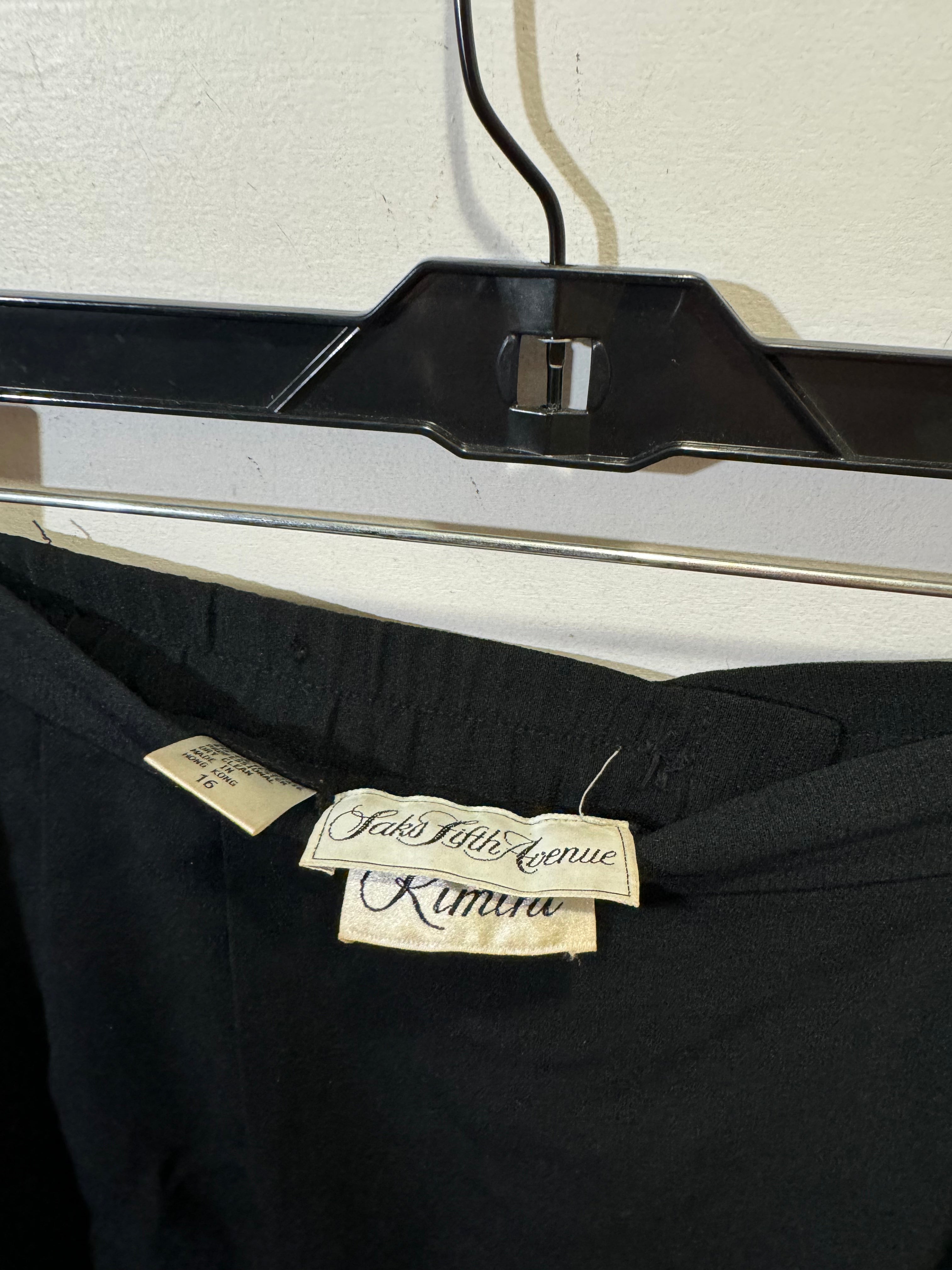 Women’s 15 Saks Skirt