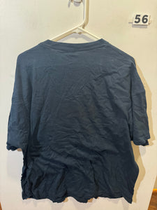 Men’s 2XL Gildan Shirt