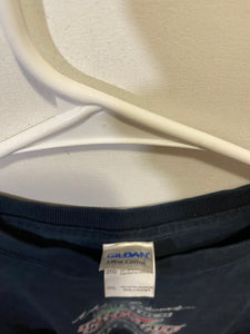 Men’s 2XL Gildan Shirt