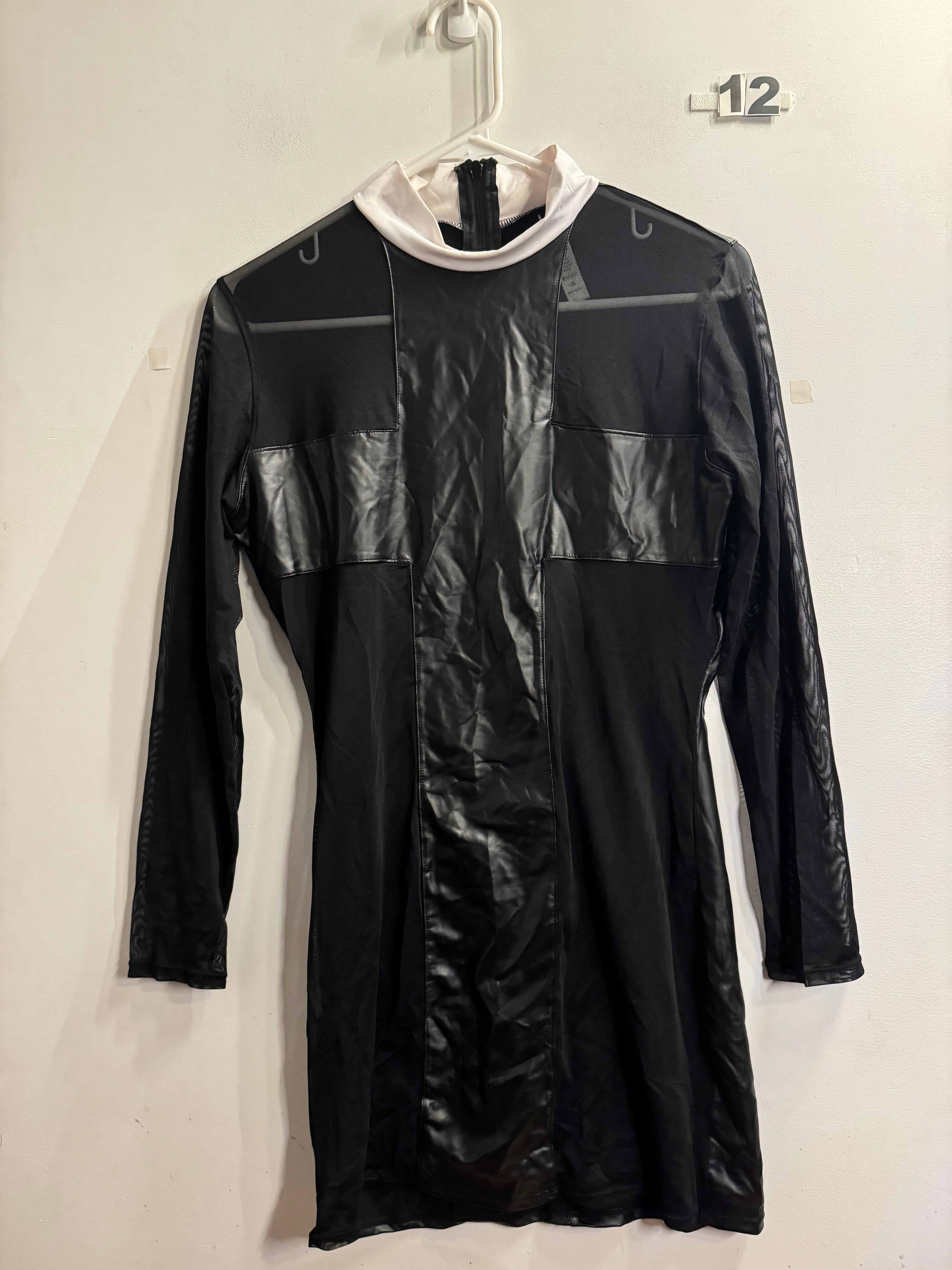 Women’s L/XL ForePlay Lingerie