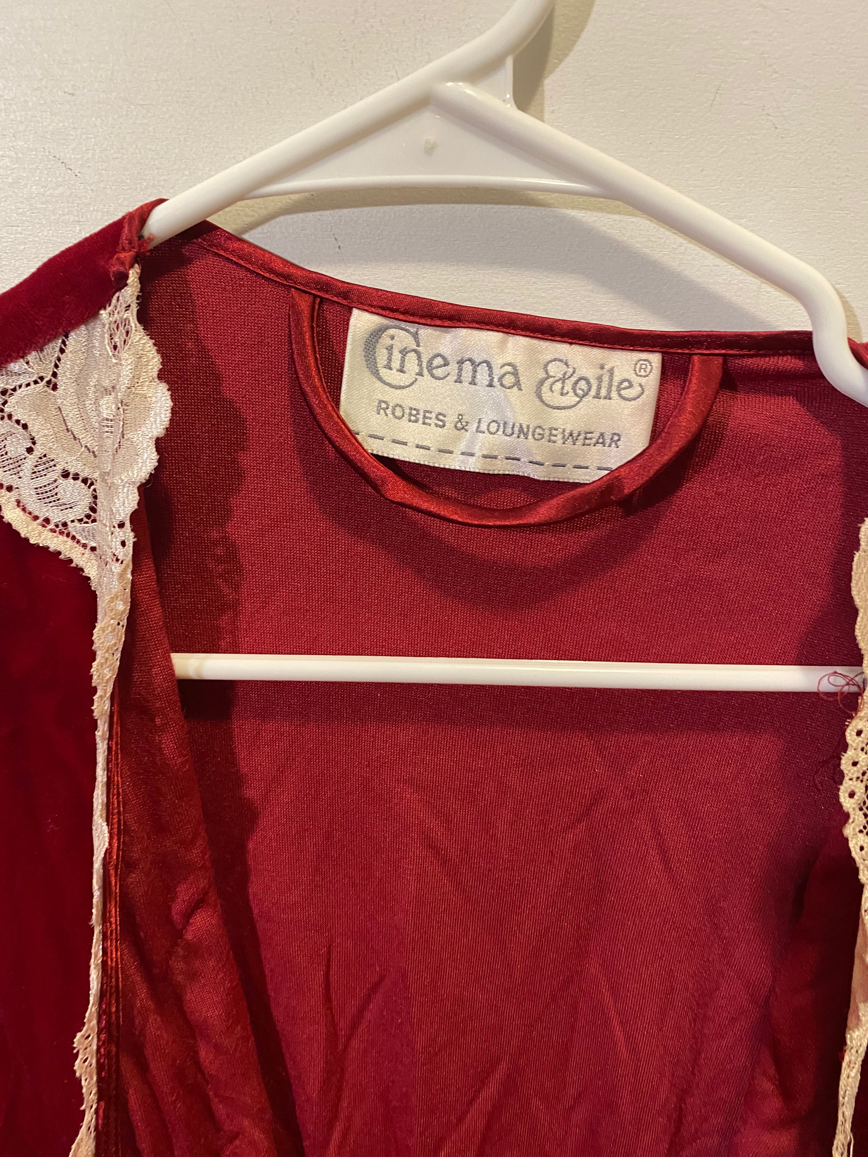 Women’s OS Cinema Lingerie Robe