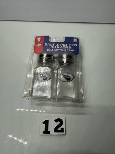 Salt And Pepper Shakers Titans