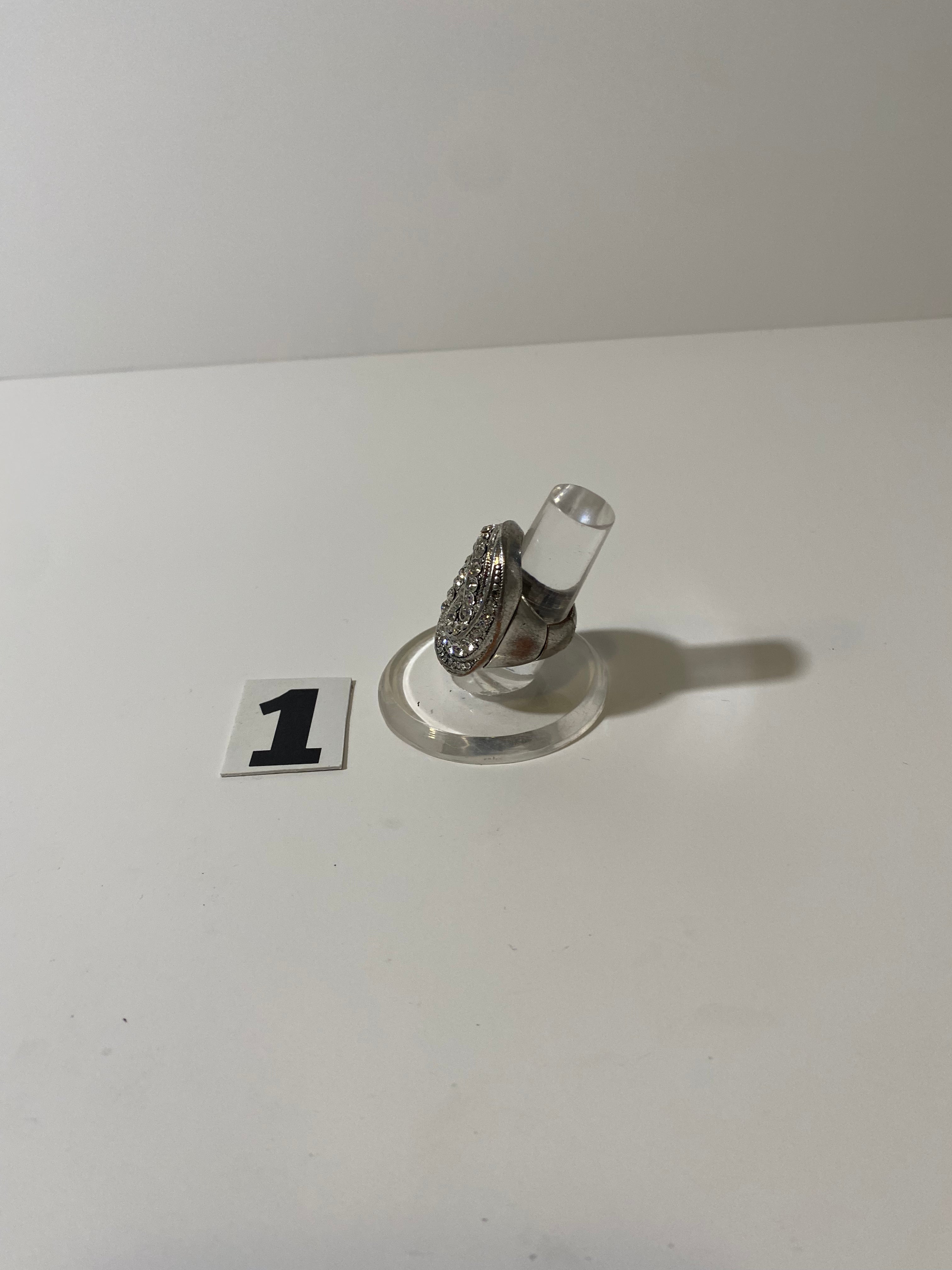 Silver Tone Ring OSFA