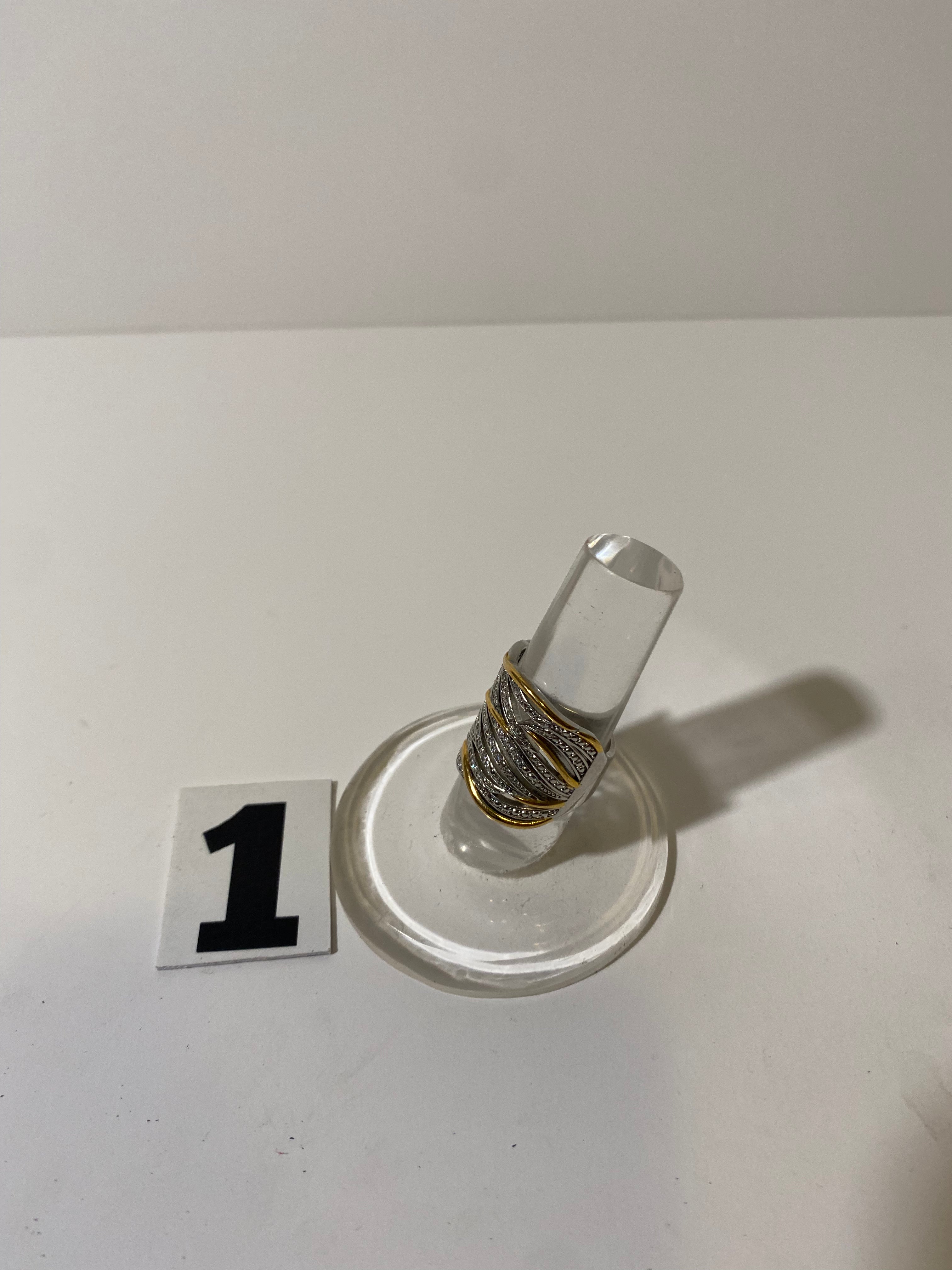 Gold and Silver Tone Ring