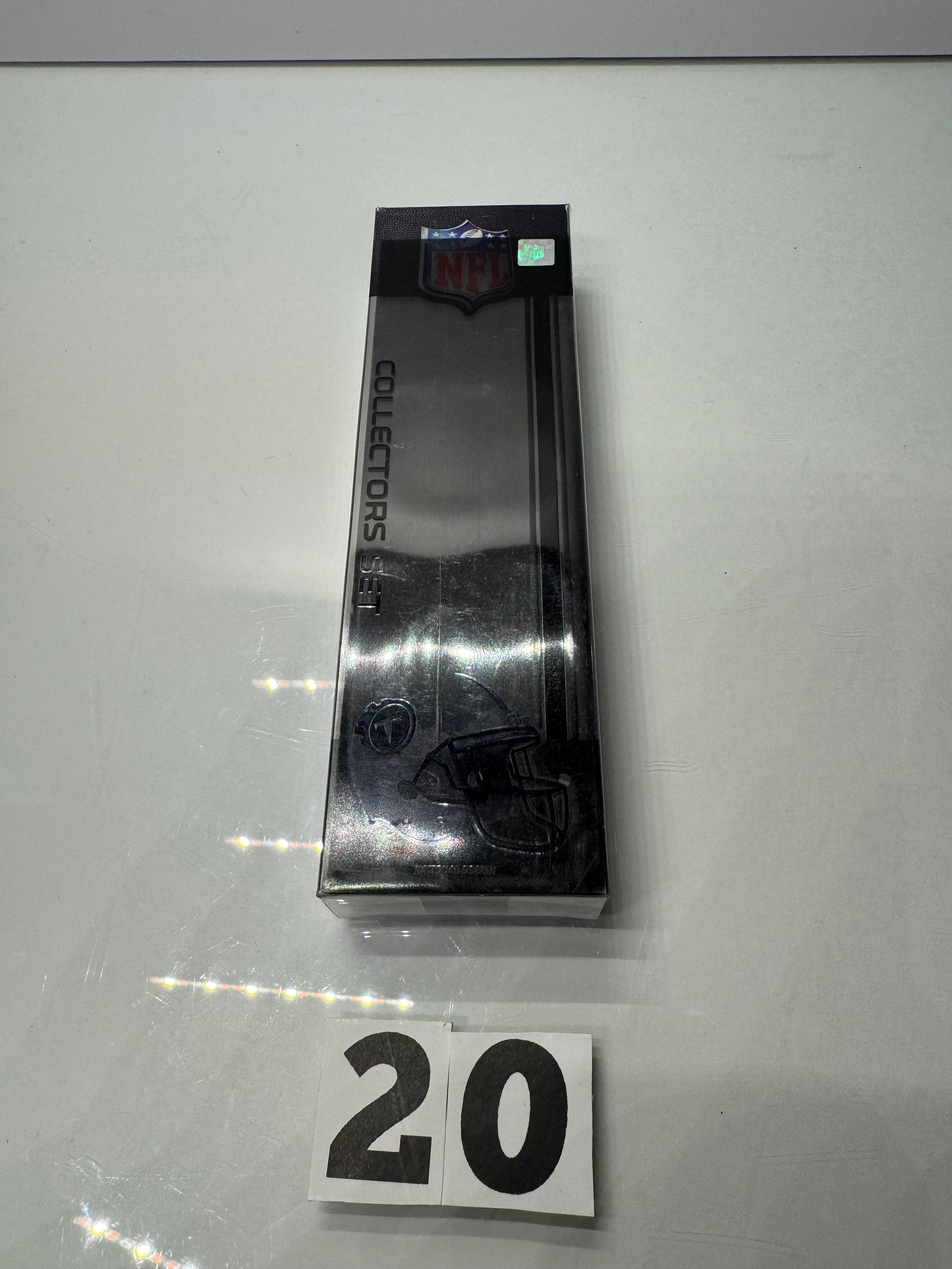 Titans Pen Set