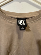 Load image into Gallery viewer, Women’s  S Ivy Park Jacket
