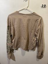 Load image into Gallery viewer, Women’s  S Ivy Park Jacket
