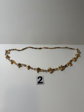 Load image into Gallery viewer, Shell Necklace
