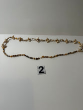 Load image into Gallery viewer, Shell Necklace
