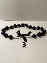 Load image into Gallery viewer, Shell Necklace
