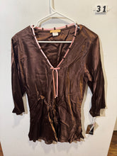 Load image into Gallery viewer, Women’s M Sensara Intimo Shirt
