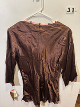 Load image into Gallery viewer, Women’s M Sensara Intimo Shirt
