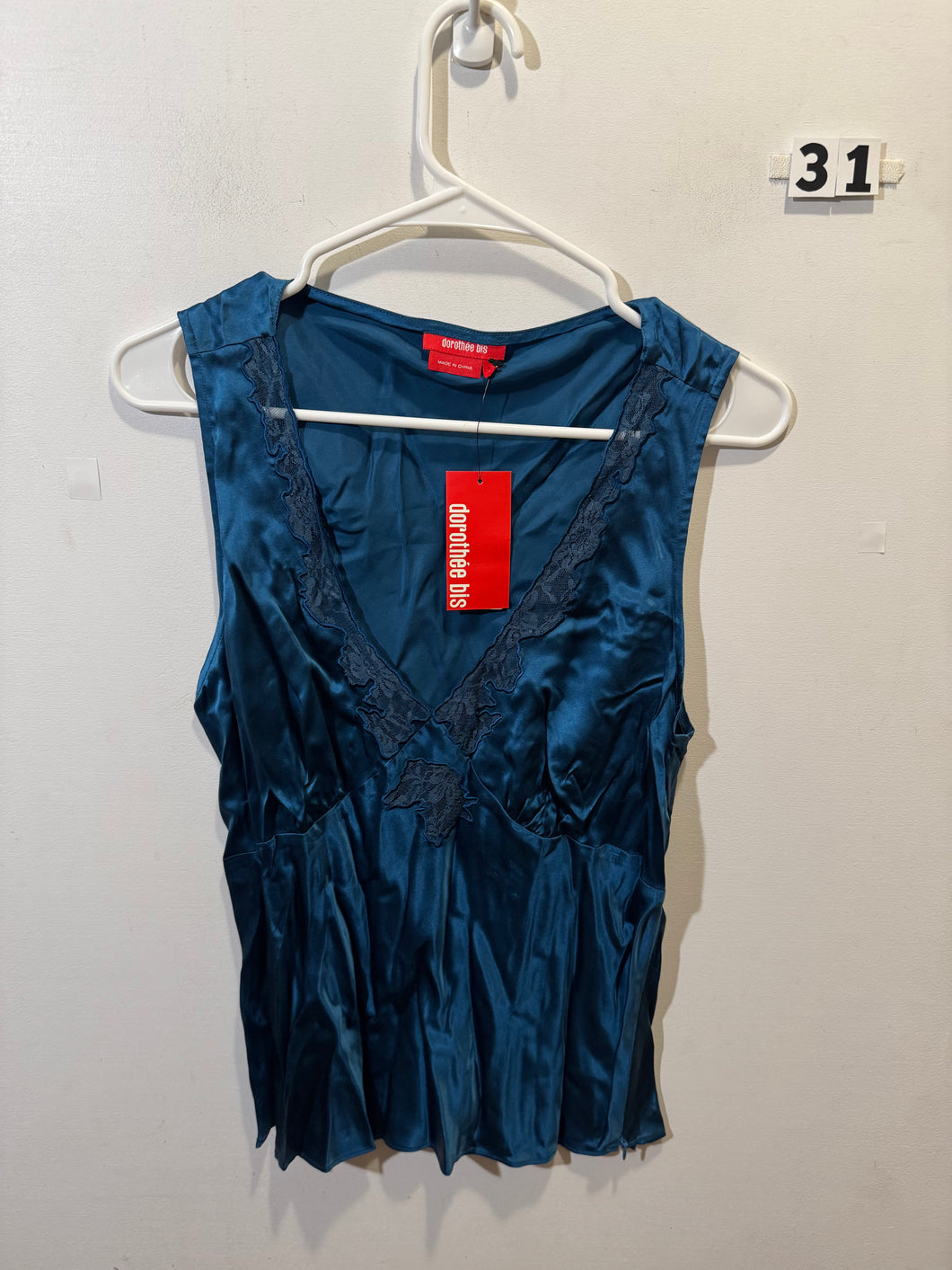 Women’s 12 Dorothee Shirt
