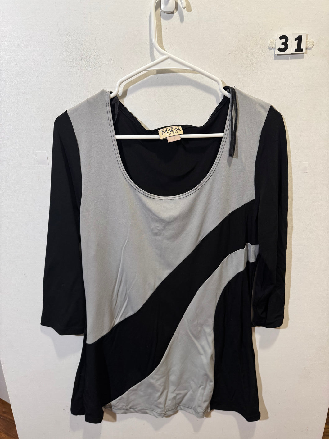 Women’s L  MKM Shirt