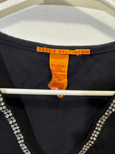 Load image into Gallery viewer, Women’s M Debbie Shirt
