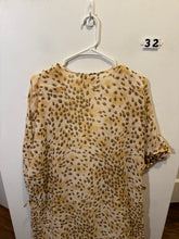 Load image into Gallery viewer, Women’s XL Cinema Robe Lingere
