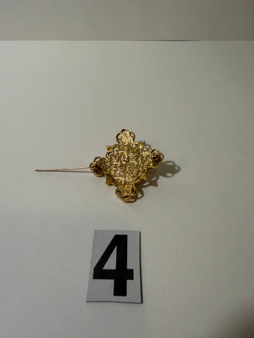 Golden Pin