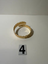 Load image into Gallery viewer, Golden Bracelet
