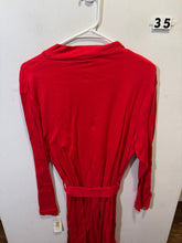 Load image into Gallery viewer, Women’s M Que Lingerie Robe
