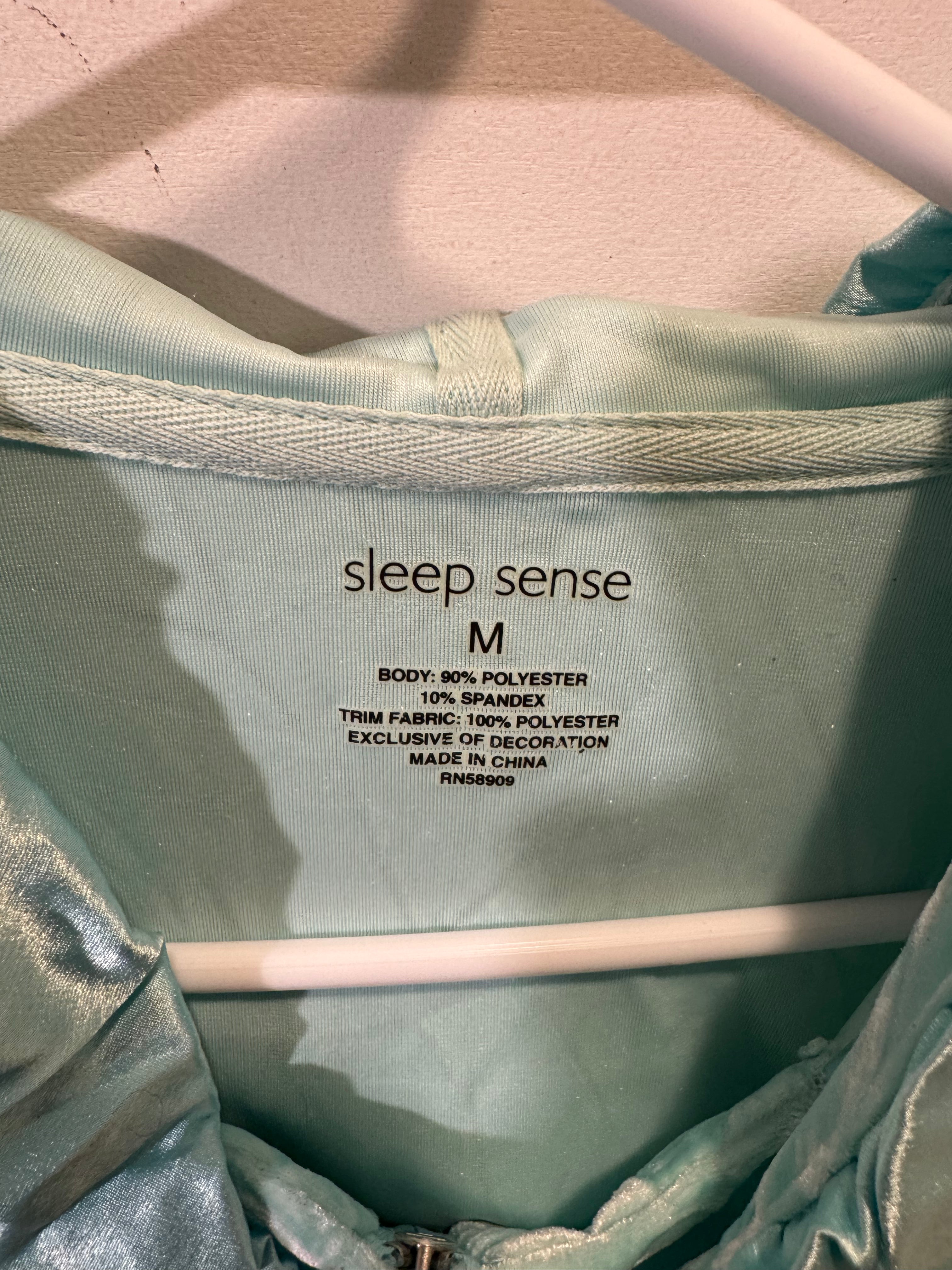Women’s M Sleep Jacket