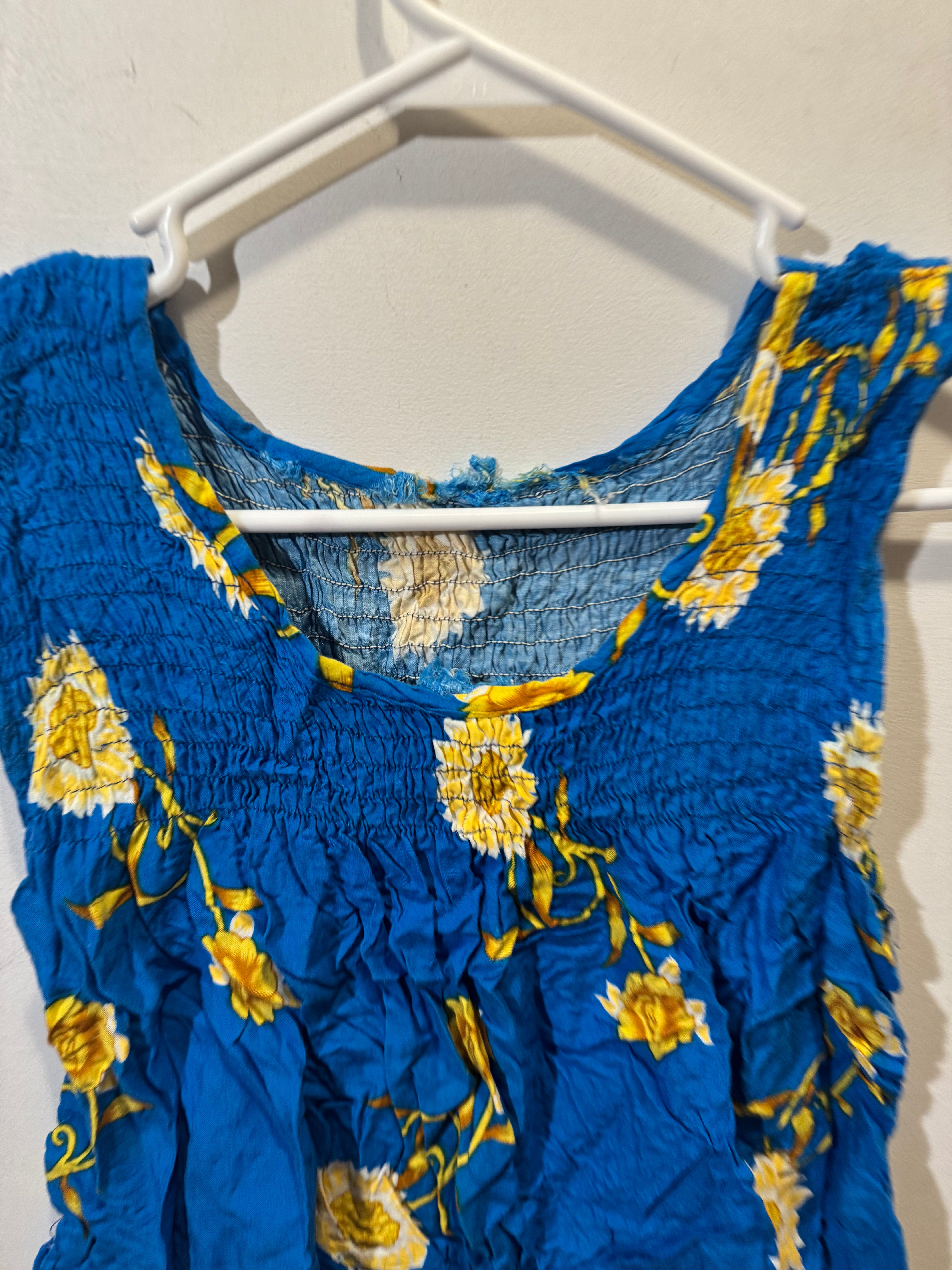 Women’s S Blue Flower Shirt