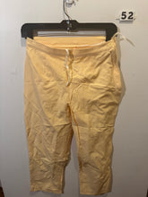 Load image into Gallery viewer, Women’s 7/8 Alyn Yellow Pants
