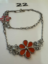 Load image into Gallery viewer, Orange Flower Necklace
