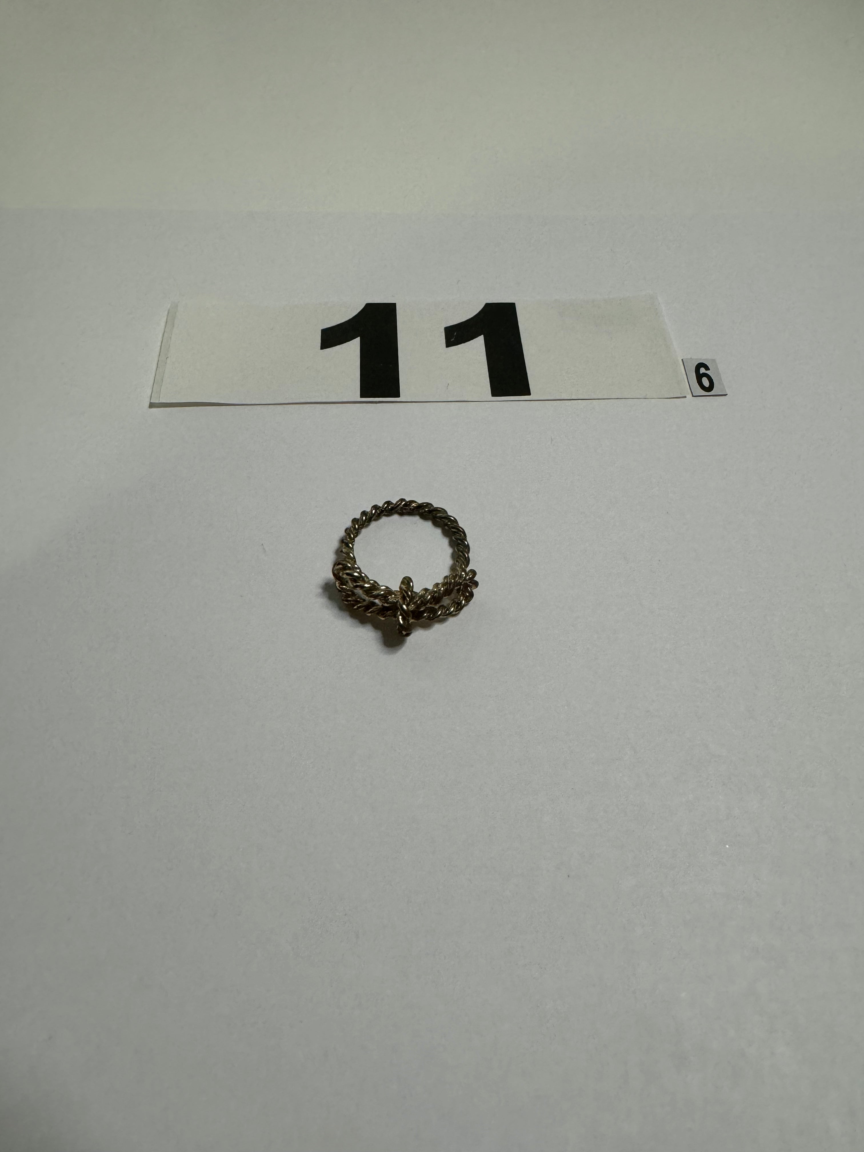 Golden Knot Ring
