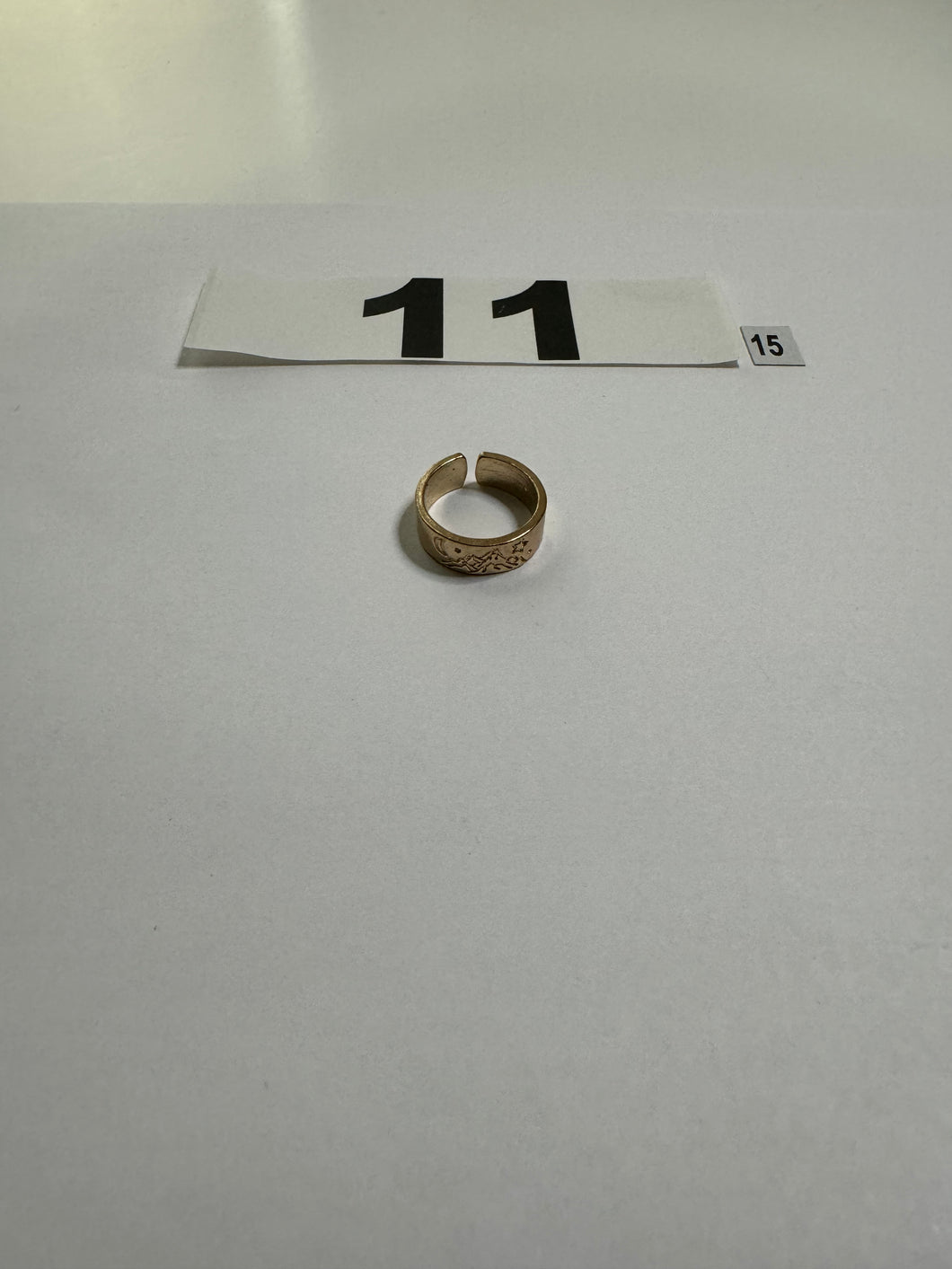 Golden Moutain Ring